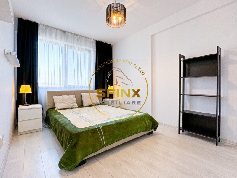 Cartierul Latin, 2 camere 65 mp, loc de parcare.