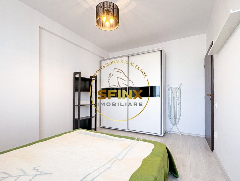 Cartierul Latin, 2 camere 65 mp, loc de parcare.