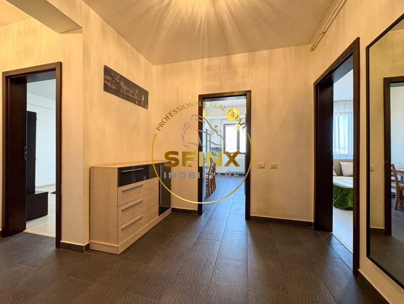 Cartierul Latin, 2 camere 65 mp, loc de parcare.